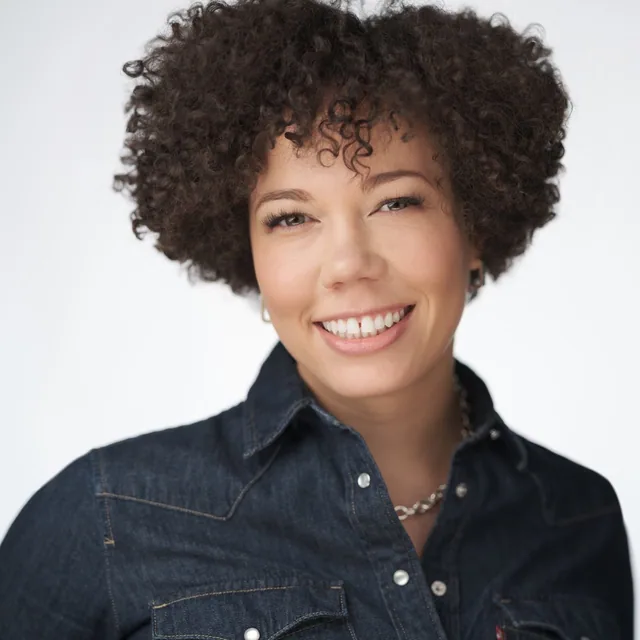 Emma headshot moshe zusman headshotdc phoographer-4.JPG