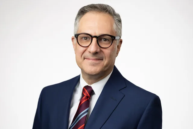 dc headshots moshe zusman photographer-2.JPG