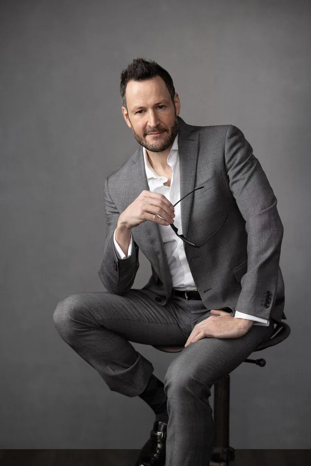 headshots and portraits photographer best in washington DC -2.JPG