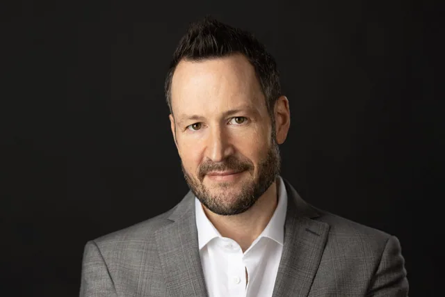 headshots and portraits photographer best in washington DC -3.JPG