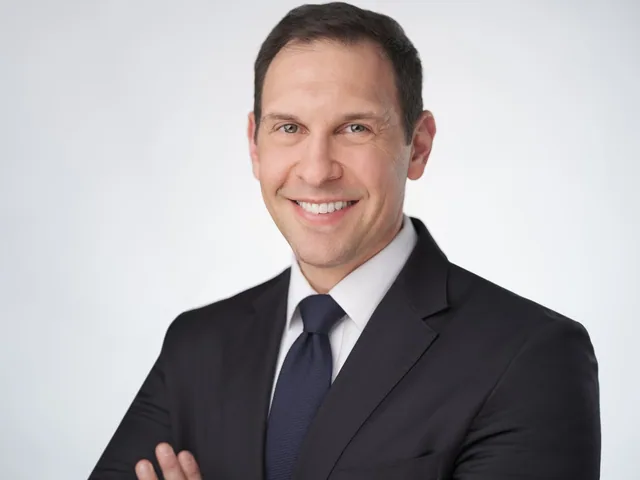 new attorny headshot moshe zusman dc headshots-1.JPG