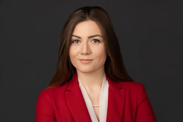 professional executive dcheadshots best headshot photographer in dc -2.JPG