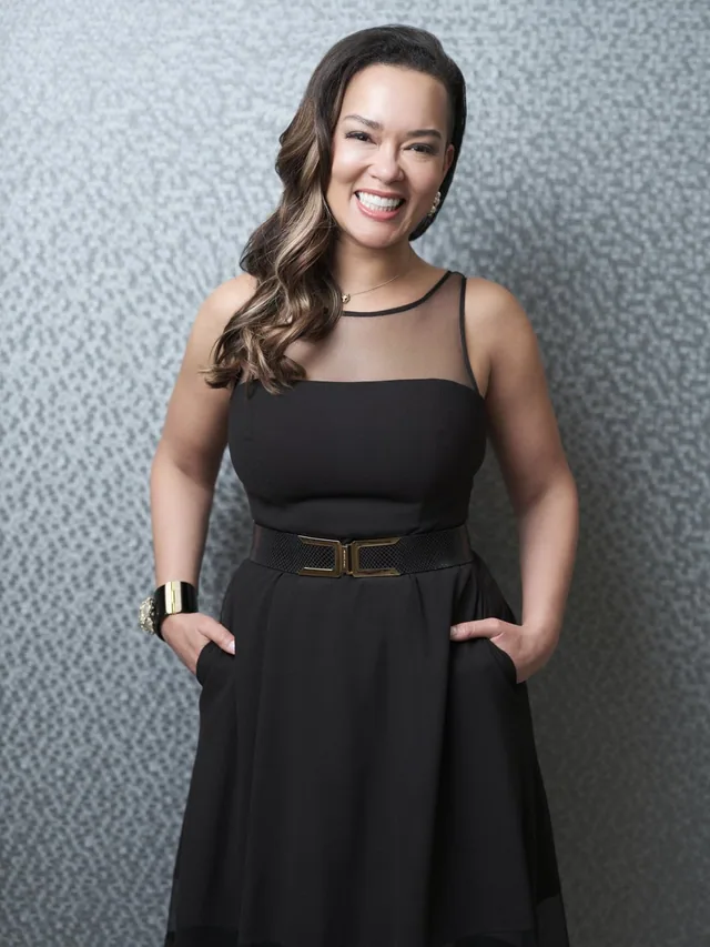 team photos with personality headshotdc portraits for executives -1.JPG